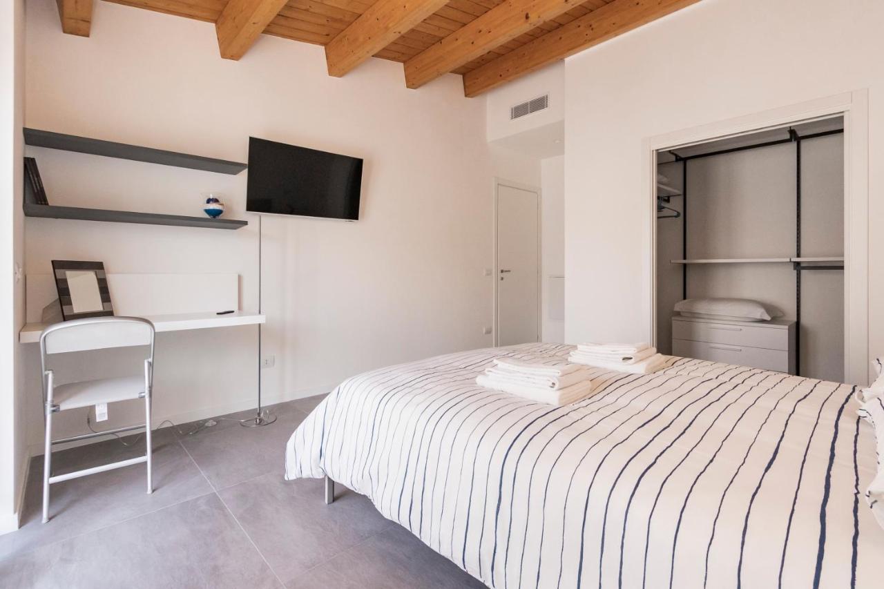 Come A Casa - Feels Like Home Polignano 2 Bedrooms & Living & 3 Bathrooms โปลีญาโนอามาเร ภายนอก รูปภาพ