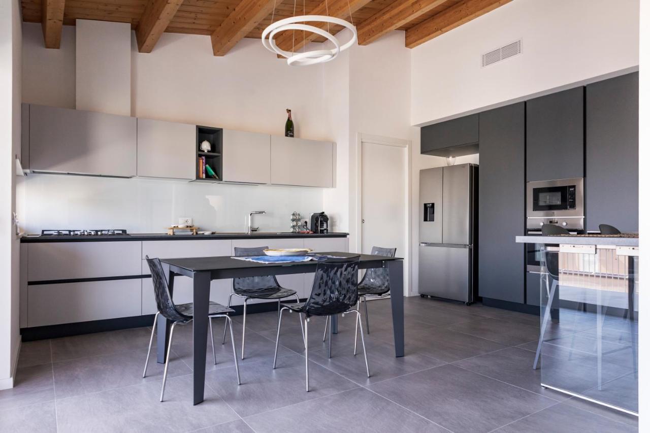 Come A Casa - Feels Like Home Polignano 2 Bedrooms & Living & 3 Bathrooms โปลีญาโนอามาเร ภายนอก รูปภาพ