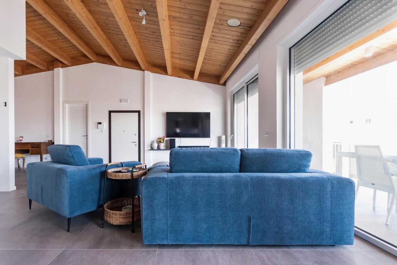 Come A Casa - Feels Like Home Polignano 2 Bedrooms & Living & 3 Bathrooms โปลีญาโนอามาเร ภายนอก รูปภาพ