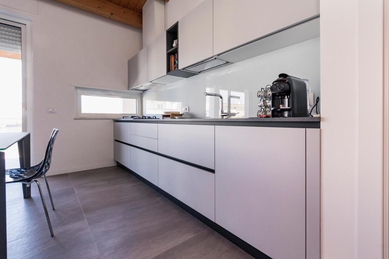 Come A Casa - Feels Like Home Polignano 2 Bedrooms & Living & 3 Bathrooms โปลีญาโนอามาเร ภายนอก รูปภาพ