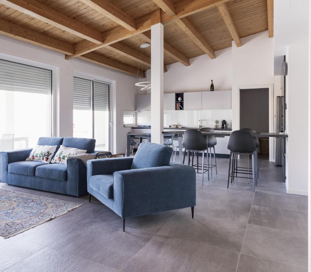 Come A Casa - Feels Like Home Polignano 2 Bedrooms & Living & 3 Bathrooms โปลีญาโนอามาเร ภายนอก รูปภาพ